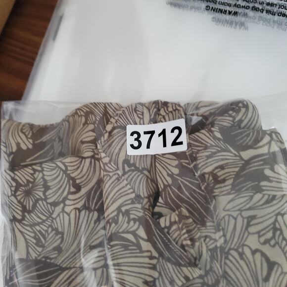 Whimsy Fairy Silk Wrap Dress Womens 8 Brown Leaf Sheer V Neck Maxi Short Sleeve - Picture 10 of 10